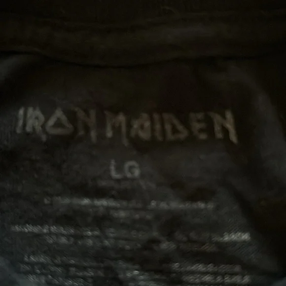 Large Iron Maiden Christmas Tee - Picture 6 of 7